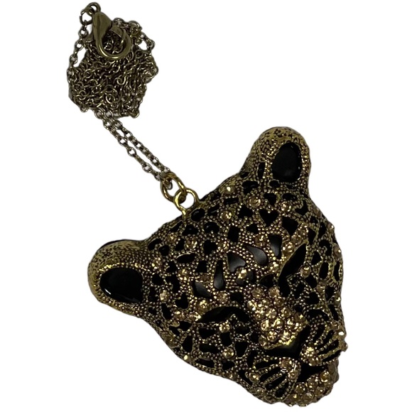 Cheetah head pendant necklace black details with gold rhinestones on gold chain - Picture 2 of 11